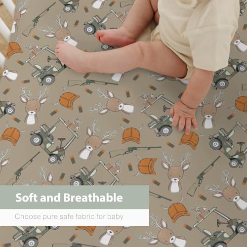 ZoUbqchY Camouflage Deer Hunter Crib Sheet