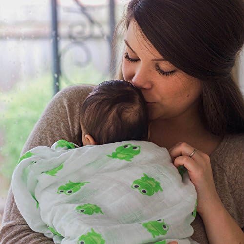 WeeSprout Organic Swaddle Blankets Set of 2