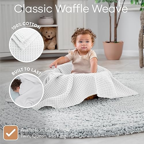 Comfy Cubs Waffle Weave Baby Blanket - 40 x 40